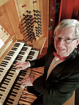 Organist Martin Setchell